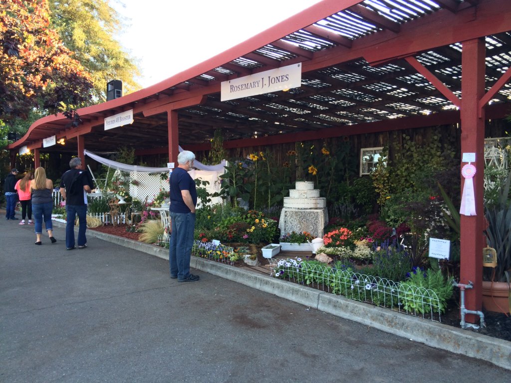 garden, Sonoma Marin Fair, Sonoma County, cut vinyl, coroplast signs, large signs, small format signs, wide-format signs, printing, graphic design, graphic services, Wine Country Signs, AJ Printing and Graphics